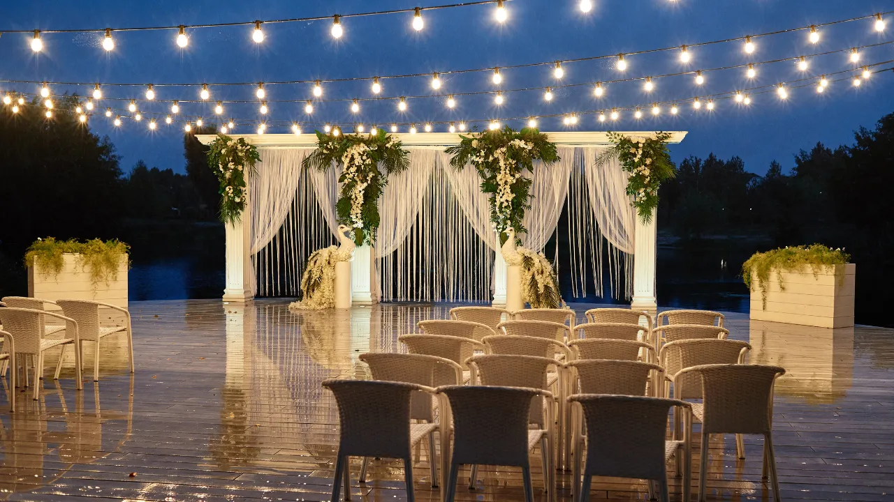 Quer uma decoração sustentável casamento linda de viver e amiga do planeta? Vem cá que te conto!
