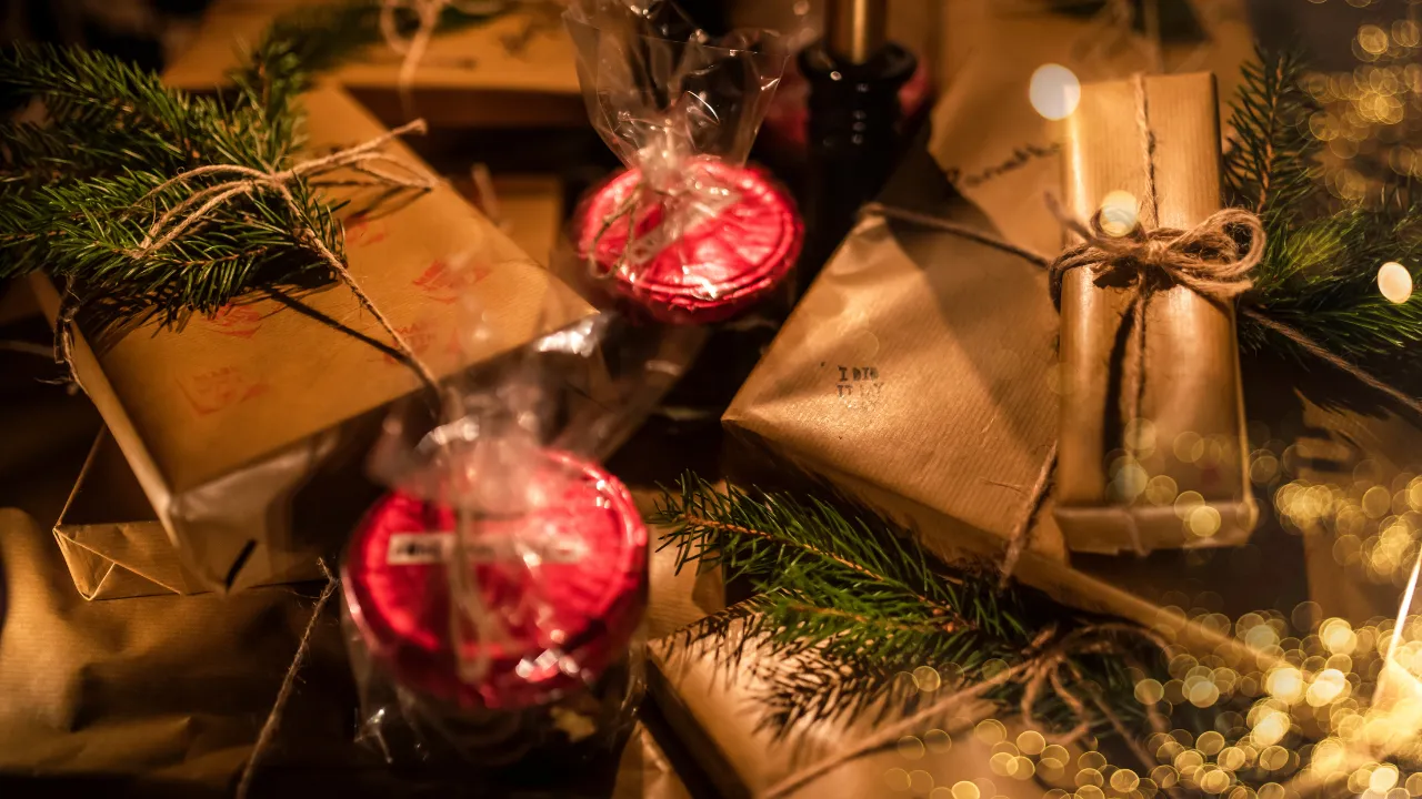 5 Ideias Mágicas de Decoração Sustentável de Natal para um Fim de Ano Mais Verde